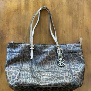 Cute Guess Faux Snakeskin Shoulder bag. 16 x 10x 6”.